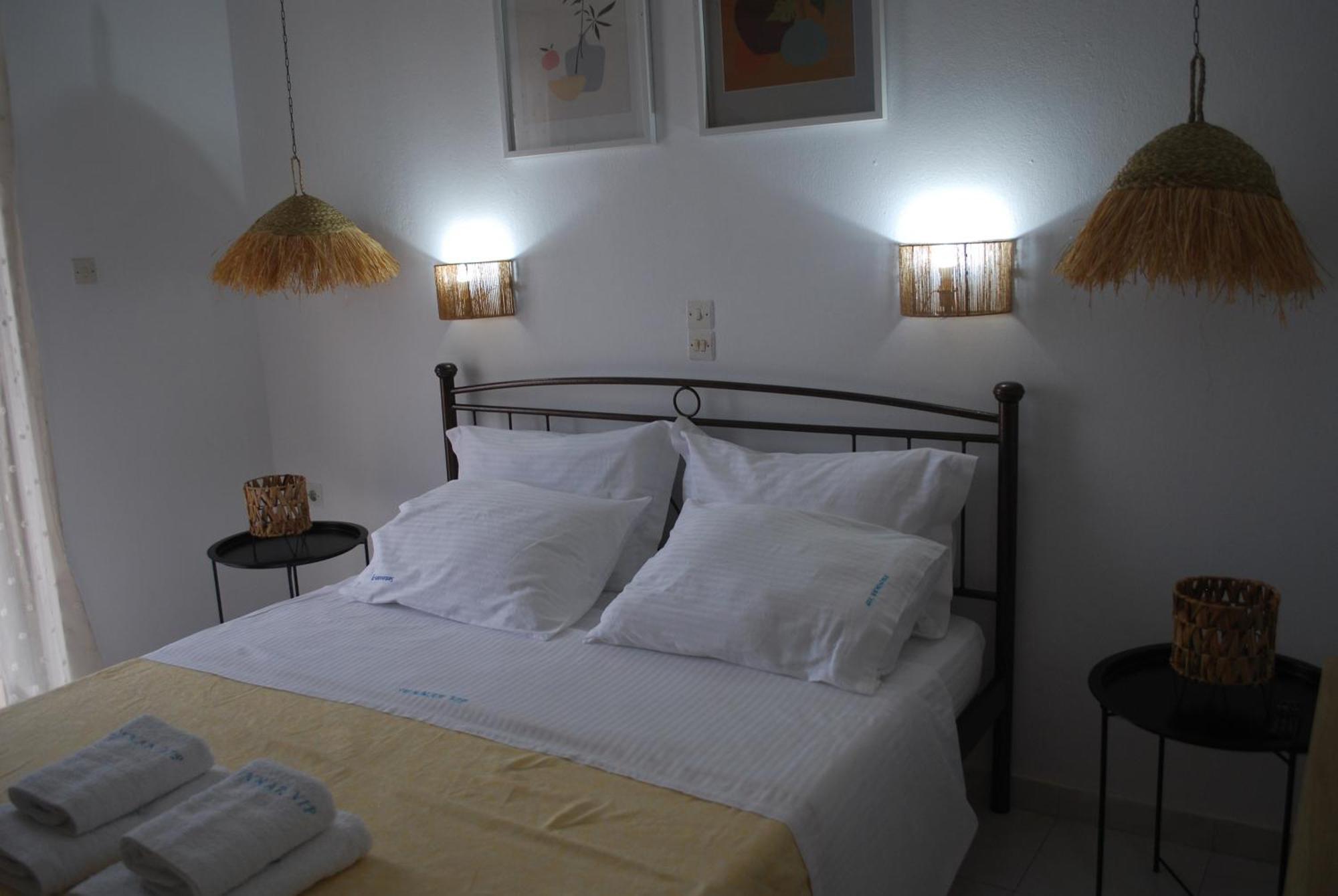 Sunset Rooms Agia Marina  Екстер'єр фото