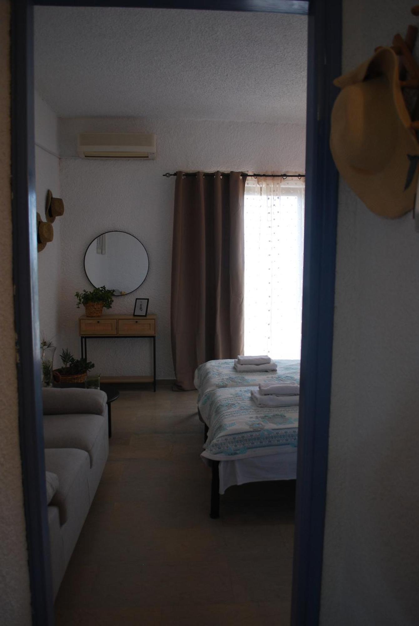 Sunset Rooms Agia Marina  Екстер'єр фото