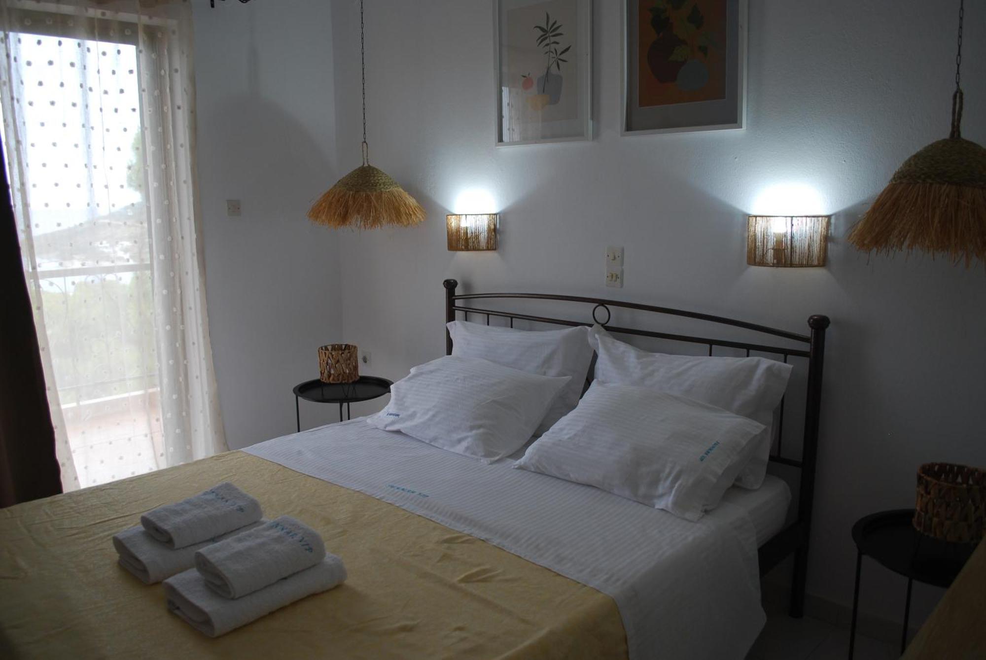 Sunset Rooms Agia Marina  Екстер'єр фото